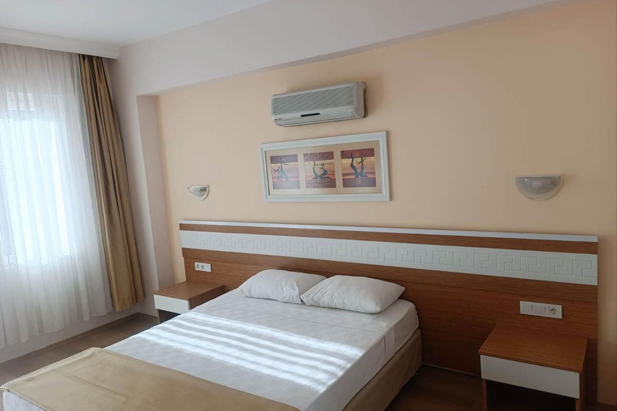 Alexius Beach Hotel ベルディビ エクステリア 写真